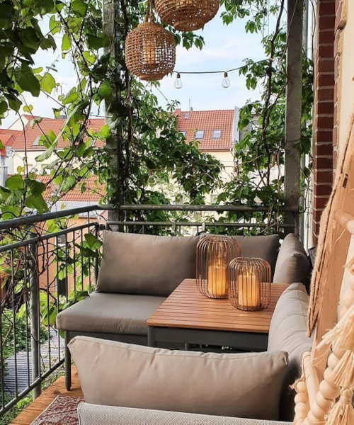 Tavolino da balcone pieghevole - Soluzioni per casa  Idee balcone,  Decorazione da balcone, Giardino verticale